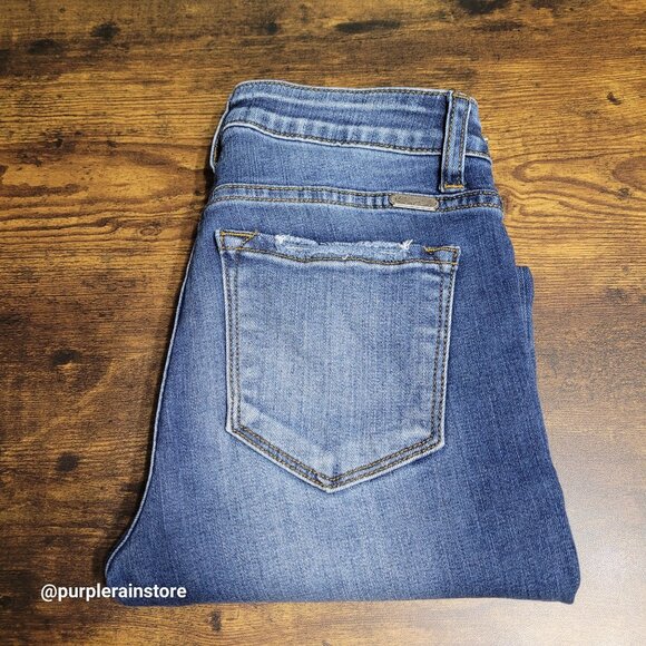 Kancan Jeans Size 26 Skinny Mid Rise Raw Hem Medium Light Wash Stretch Denim - Picture 3 of 12